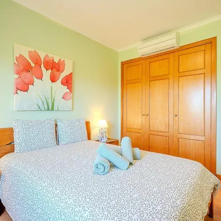 Braganca Paradise אלבופיירה