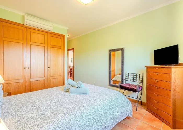 Braganca Paradise Apartmán *