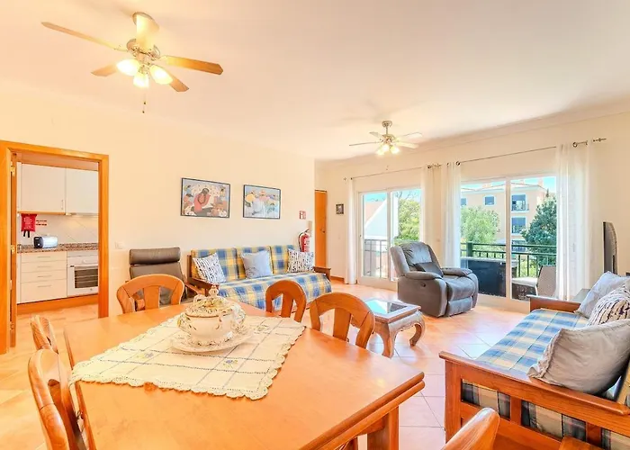 Braganca Paradise Apartmán *