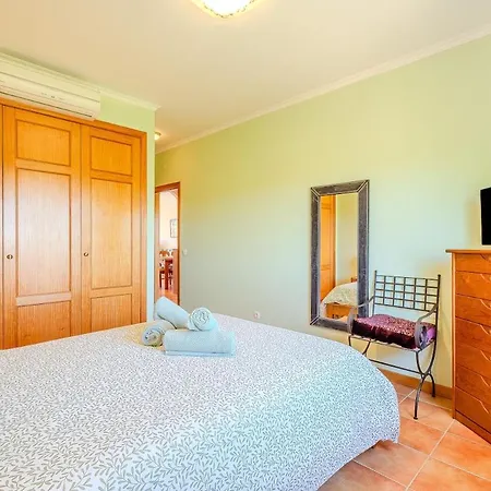 Braganca Paradise 公寓 *